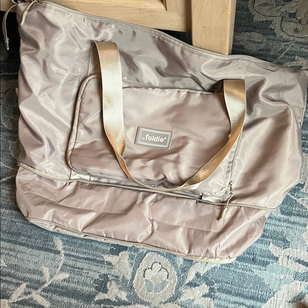 The Foldie - women’s collapsible weekender bag, excellent for a carry on bag